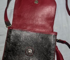 bolsa de couro preta e vermelha feita à mão bolsa de couro preta e vermelha feita à mão
